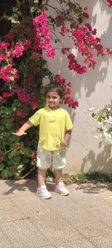 Cute Frog T-shirt & Printed shorts for Girls