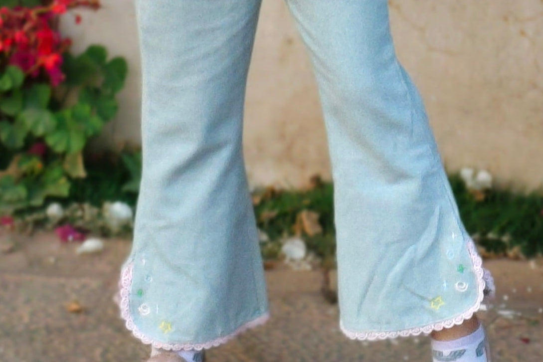 Shark n Dino light multi colour top with Denim Pants Set for Girls