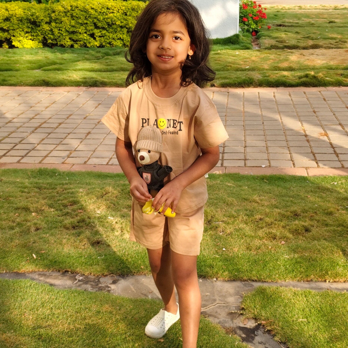 T-shirt & shorts set