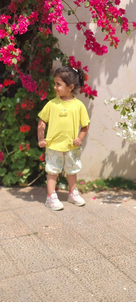 Cute Frog T-shirt & Printed shorts for Girls