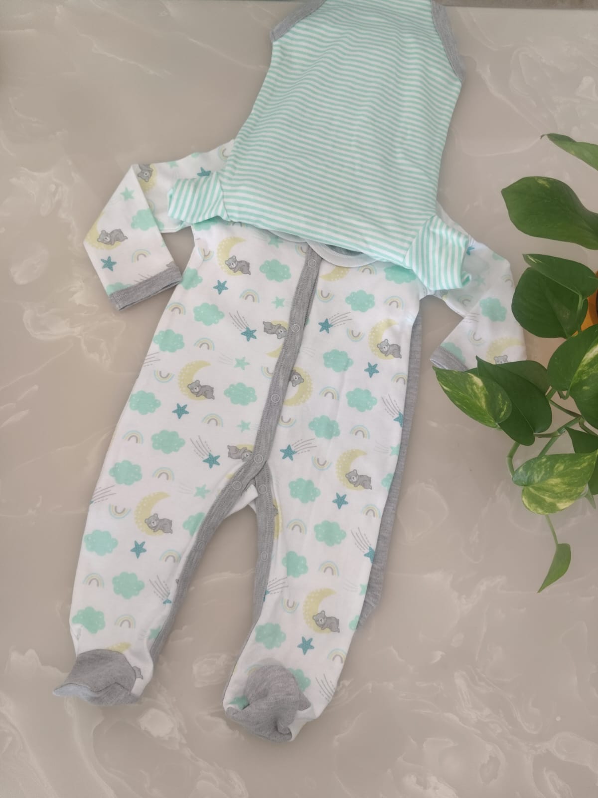 Sweetheart Dreams: 5-Piece Baby Girl Gift Set