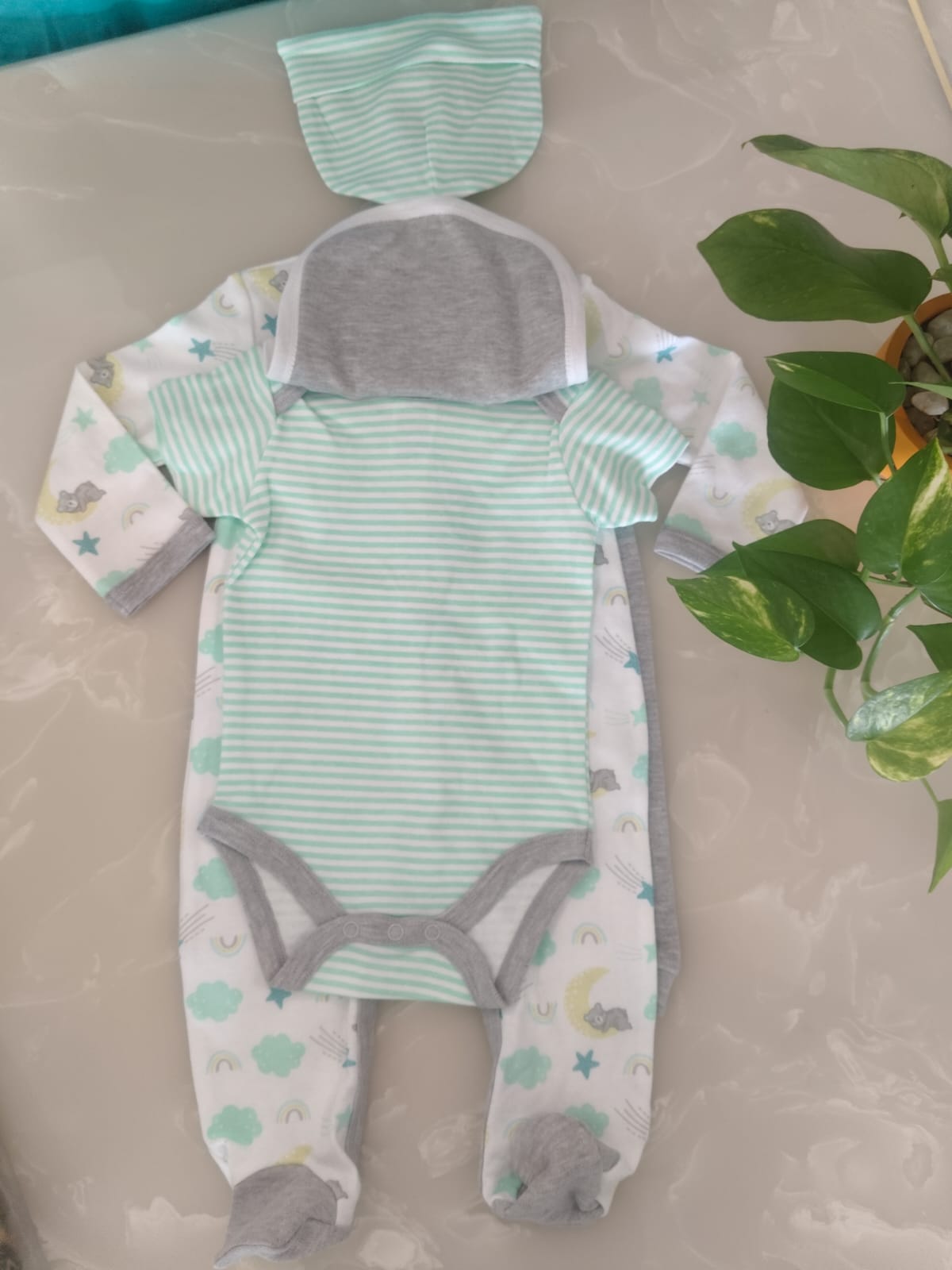 Sweetheart Dreams: 5-Piece Baby Girl Gift Set