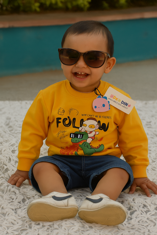 Yellow sweat-shirt