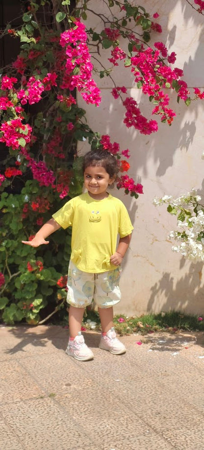 Cute Frog T-shirt & Printed shorts for Girls