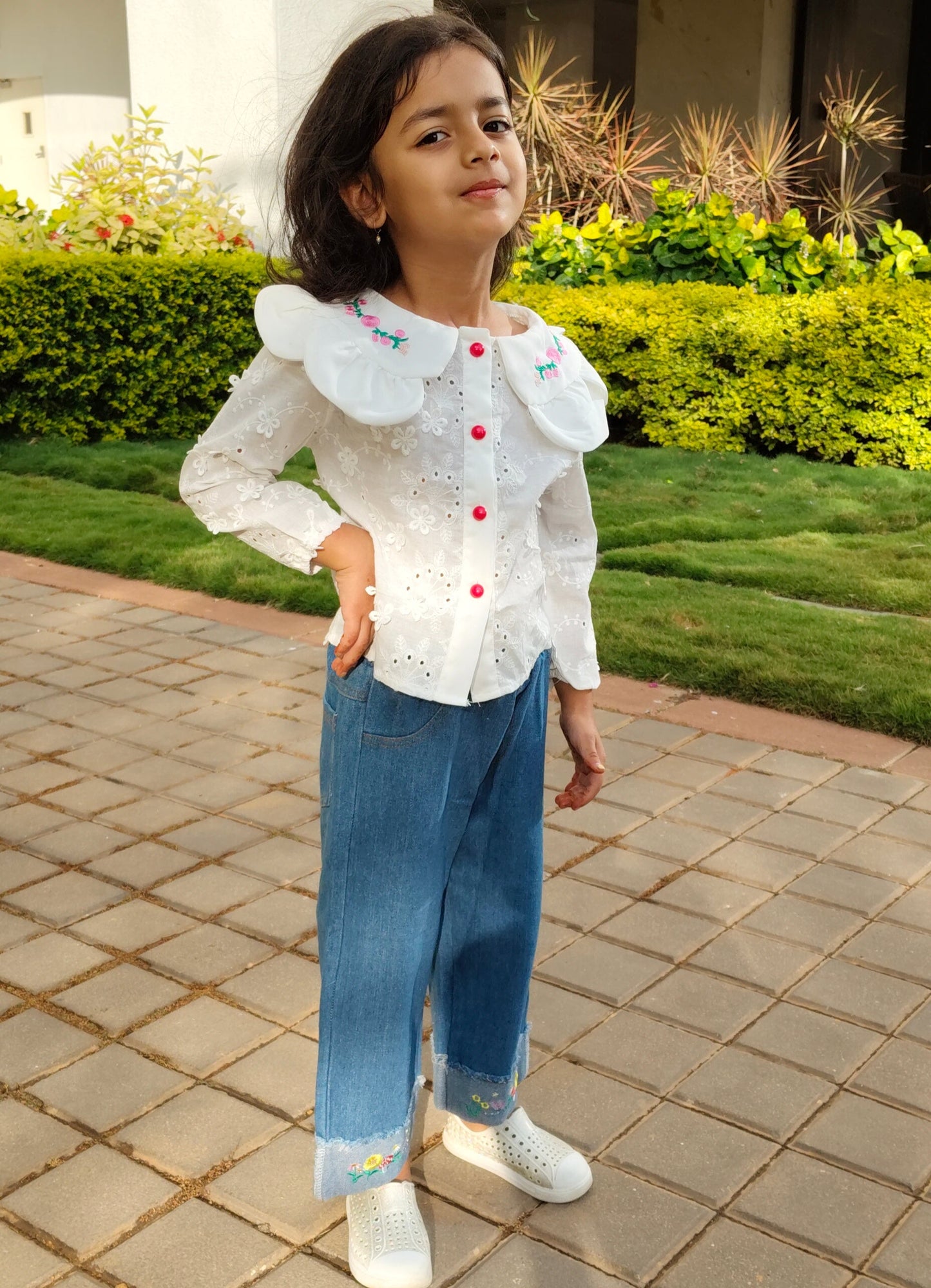 Floral Embroidered Blouse & Denim Jeans Set