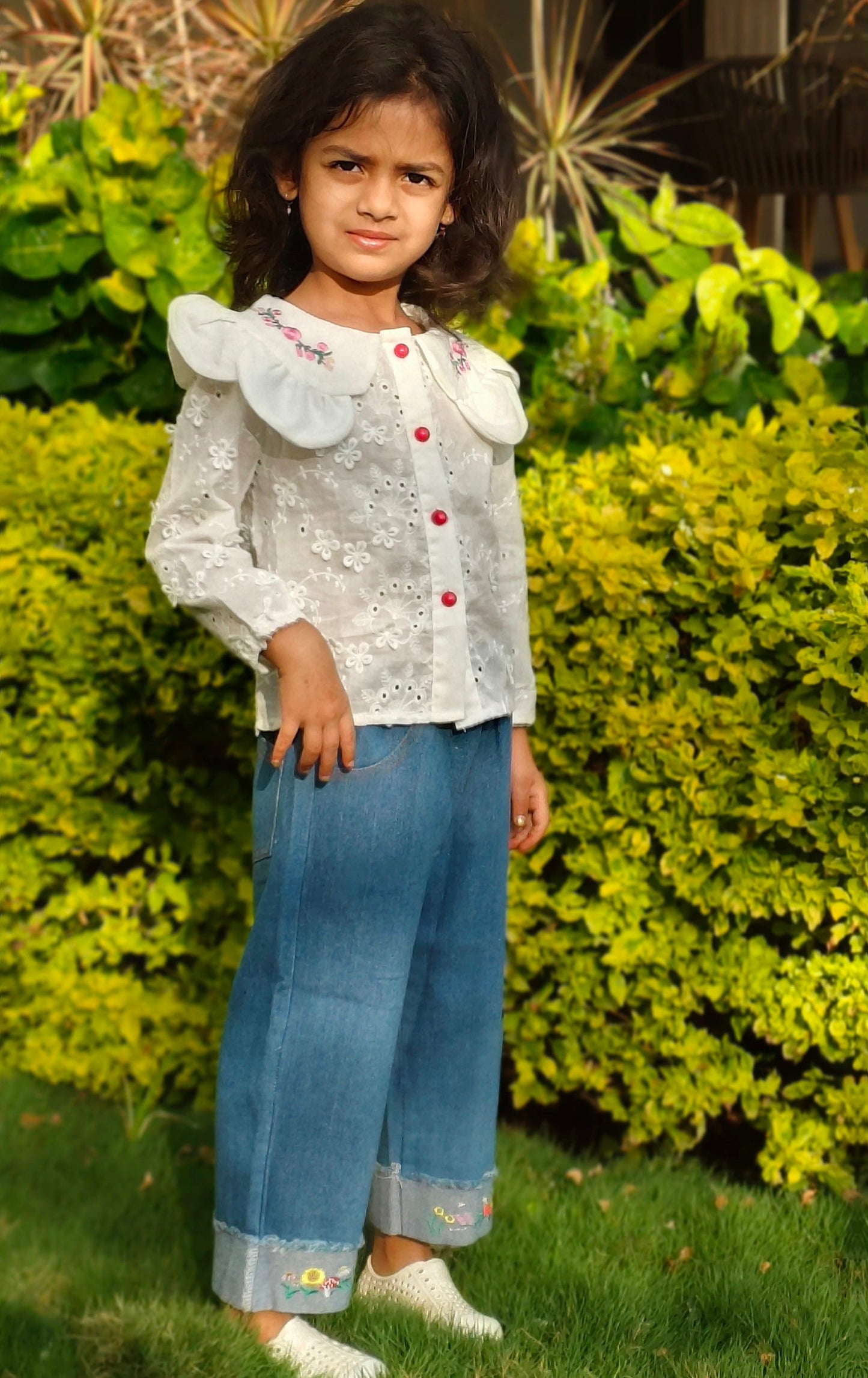 Floral Embroidered Blouse & Denim Jeans Set