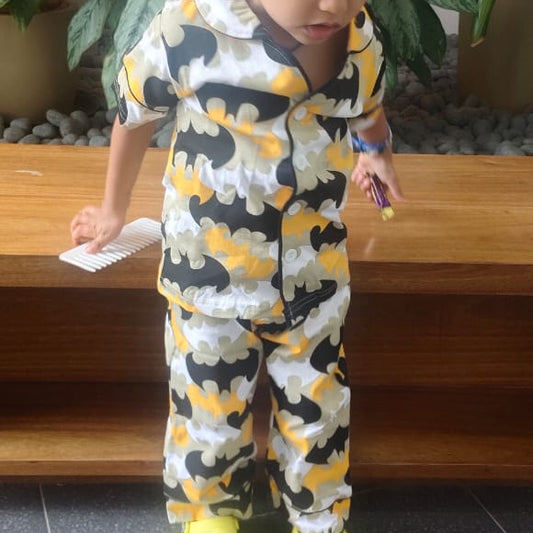 Boys 2-Piece Organic Cotton Sleepwear Set – Batman Night Suit for Kids