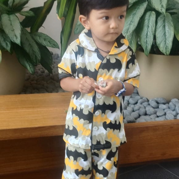 Boys 2-Piece Organic Cotton Sleepwear Set – Batman Night Suit for Kids