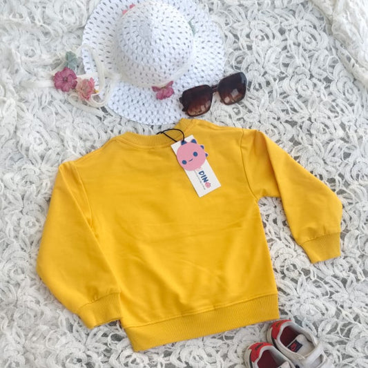 Yellow Sweatshirt – Cute Giraffe & Books Print, Cozy Cotton Pullover